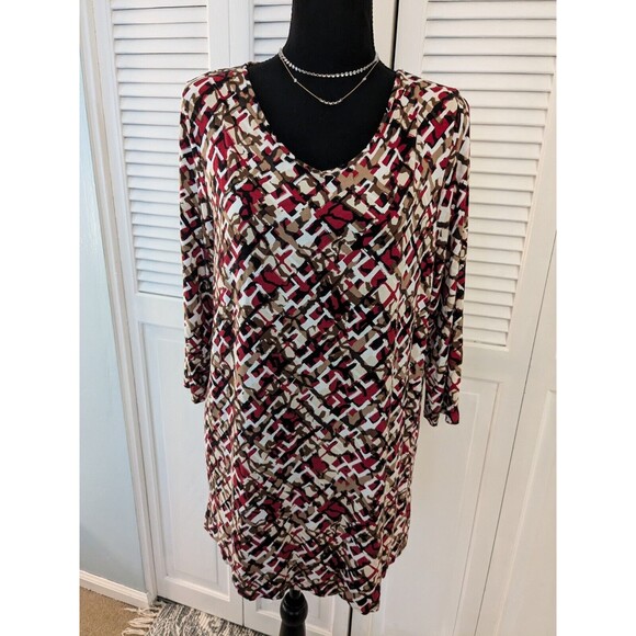 J. Jill Top Women's L Stretch Wearever Thin Comfy Rayon 3/4 Sleeve Red Brown Geo - Picture 1 of 11